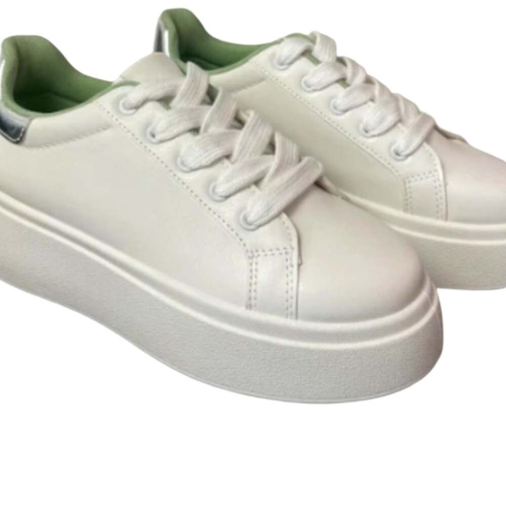Chinese Laundry Record Sneaker NEW Women's Size 8.5